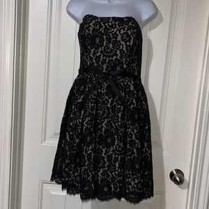 Sale! ☄️NWT! Robert Rodriquez Black Lace Dress Size 4
